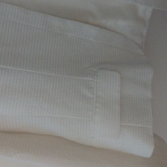 NWOT Off white colored suit with little gold specks. Ashley Stewart. Size 22W. - Picture 4 of 7